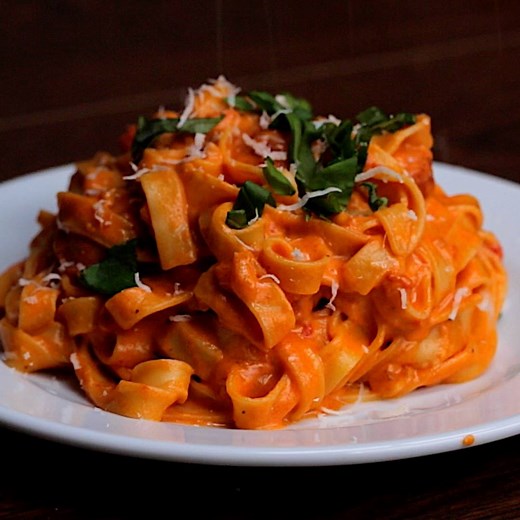 One-pan Cheesy Hot Dog Pasta | Twisted