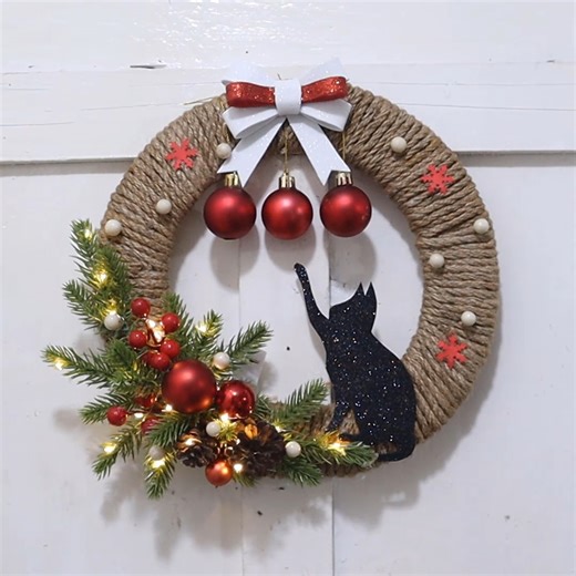 DIY jute cat Christmas wreath | Life and Fun Story