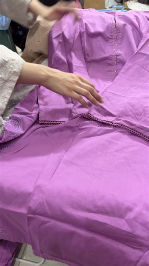 Product url:- https://pickcheap.net/products/mtj-02-pc-stitch-suit-lavender ✨ Pakistani Branded MTJ Party wear stitch Designer suit✨Premium fabric, rich embroidery & classy look — perfect for weddings & festive vibes 💫📦 Ready stock | 🚚 Fast delivery across Pakistan/worldwide 👉 Order on Website www.pickcheap.net WhatsApp https://wa.me/923340002330 #pakistanifashion #pakistaniwedding #pickcheap #pakistaniapparel #pakistaniclothes wholesaleclothing wintercollection newcollection festivecollecti