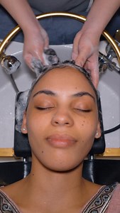 ASMR: Satisfying Lao Head Water Massage and Facial! 🎥 Watch the full video on my YouTube channel! 📍Vientiane, Laos Spa: Salon Box ✨Follow for more videos like this one! #asmr #asmrmassage #asmrsleep #facialasmr #headwatermassage #headspa #asmrsounds #massagetherapy #headmassage | Cleo Abrahams