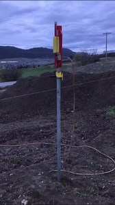 Saving your back, one post at a time! 💪🏼👌🏼💯 #mansaverpostdriver #postdriver #mansaver #tpost #fencing #fence #ranching #farming #worksmartnothard #backsaver #efficient #reliable #madeintheusa #familyowned #familyoperated #usa #usamade #quality #durability #centraloregon | Man Saver Post Driver