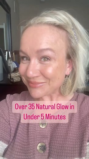 5-Minute Makeup with Mary Kay 🏃‍♀️ Independent Beauty Consultant Rebecca Rust shows off her 5-minute makeup look for busy moms on the go! https://marykay.info/3MszSfi | MARY KAY