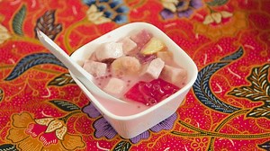 Bubur Cha Cha (Nyonya Coconut Milk Dessert) - Southeast Asian Recipes