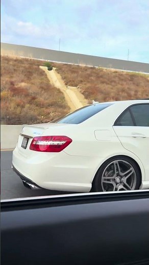 2010 W212 Mercedes-Benz E63 AMG exhaust sound M156 V8 6.2L. Camera car 2010 Jaguar XFR.