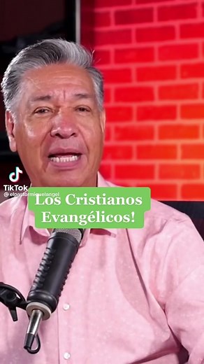 698K views · 22K reactions | El poder de tu alabanza a Dios 凉 Dios es más grande que tu problema! | Enciende Una Luz | Facebook
