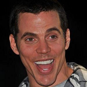 Steve O Girlfriend 2026: Dating History & Exes - CelebsCouples