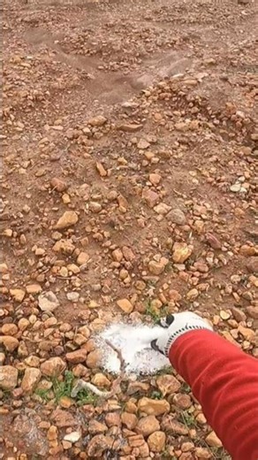 How are base fertilizers applied to the soil?