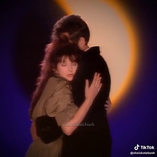 Kate Bush and Peter Gabriel Duet: Don't Give Up (1986)