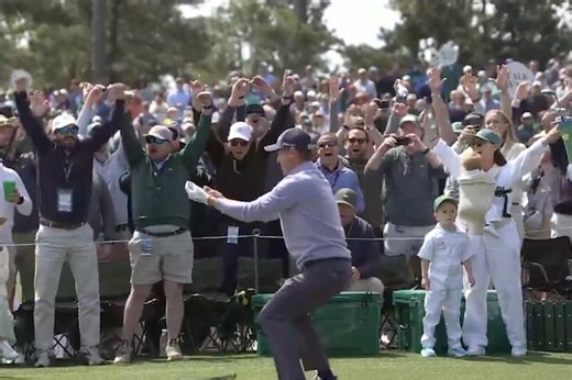 Justin Thomas wins $1,000 bet with Max Homa and Jordan Spieth with first ace of the 2026 Masters Par-3 Contest