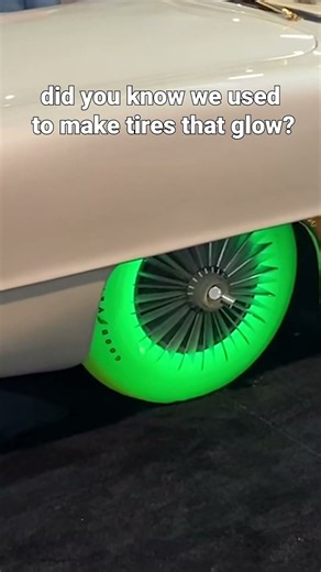 These 1960s tires were lit 🔥