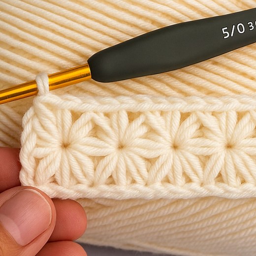 508K views · 11K reactions | ⭐Easy and Beautiful Crochet Blanket Scarf Pattern #crochet #easycrochet #babyblanket | Ayşe Denizin Örgüleri | Facebook