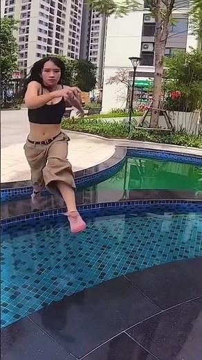 PARKOUR POV - Escaping Angry Girlfriend P.2 (Epic Parkour POV Chase) || Tobypk