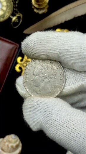 🪙1840 One Rupee - A Timeless Silver from History!