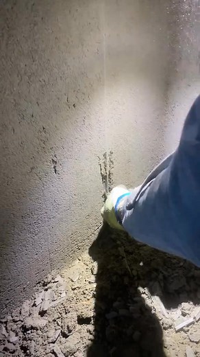 Another way to provide a place to hide that your electric pipe and cable. | J21 Property reality