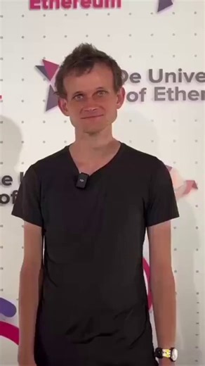 今年三月以太坊基金会EF发布Mandate宣言，Vitalik大神在里面说：“如果 EF 明天消失，以太坊还能继续运行吗？能的话，才叫成功。”EF的终极目标竟然是让自己变得不再必要。以太坊要做去中心化的灵魂守护者，而不是抢占市场份额。