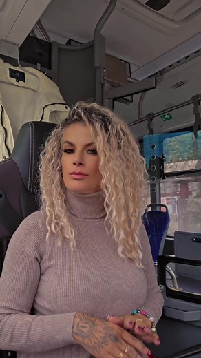 Filmy użytkownika autobusiara83 (@aneta_syktus1983) z muzyką nhạc nền - MUSIC DJ DANCE 88