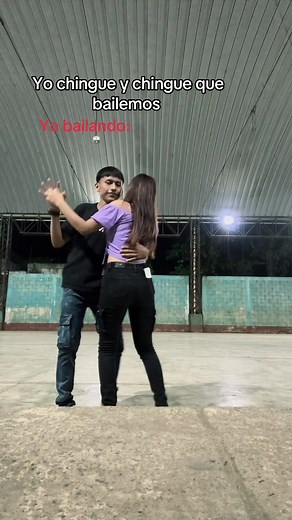 Bailando con Mariela: Humor y Diversión