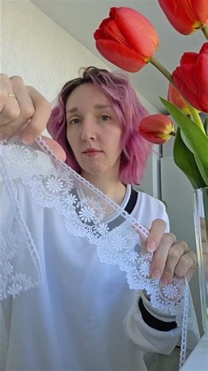 Jeans with lace in 10 minutes with your own hands #diy #sewin #repurposingoldthings #rework #jeans