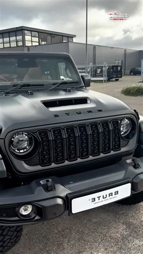 BRUTE Goes Luxury 🤎 #zoomdrives #brutejeep #wranglerbuild #customjeep