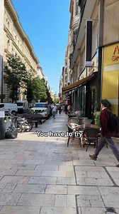🔥 Two must-try Hungarian street foods in the heart of Budapest? Lángos Kürtőskalács — a savory-sweet combo you won’t forget. 🍽️ Head to Molnár Lángos and Molnár Kürtőskalács, just steps apart. 🎟️ 20% off with your Budapest Card, or FREE with the PLUS upgrade! Molnár's Kürtőskalács Kávézó Molnár's lángos #HungarianFood #BudapestEats #Lángos #Kürtőskalács #BudapestCard #MolnárLángos #MolnárKürtőskalács #StreetFoodBudapest #VisitBudapest | Visit Budapest