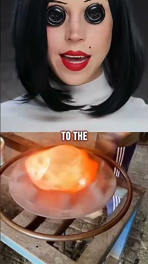 “Girl Turns Her Face Into Horror Using Makeup 😱💄 | Crazy Transformation Short”