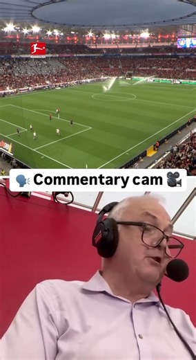 #Bundesliga commentator Derek Rae setting the #Supercup scene perfectly! 👌 | Bundesliga