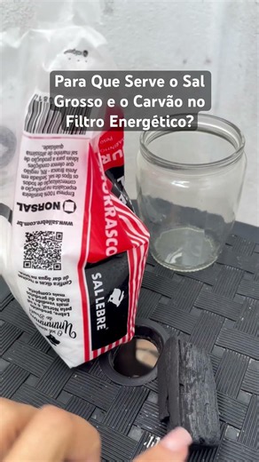 Qual a Função do Sal Grosso e do Carvão?