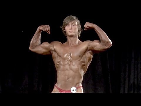 Teen Bodybuilder Camren Cochran - Bodybuilding Posing