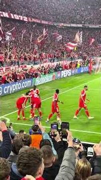 Ein epischer Abend in München! #FCBRMA Ekstase nach dem 4:3