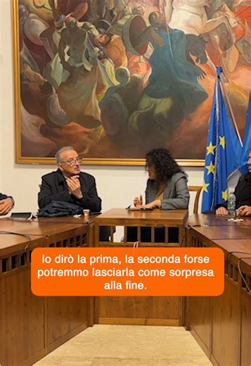 🎙️ POP ARBËRESH | Il Museo Arbëreshë di Vuno In questa pillola incontriamo Erilda Selaj, Direttrice del Centro Nazionale per le Attività Tradizionali, per parlare del nascente Museo Arbëreshë di Vuno, in Albania. Un progetto che vuole diventare casa della memoria della diaspora arbëreshe: uno spazio dedicato alla lingua, ai riti, ai costumi e alle storie che da oltre cinque secoli vivono nelle comunità italo-albanesi. 🎥 Guarda la puntata completa: 📺 YouTube https://youtu.be/2-CU1YLE-fs 🎧 Spo