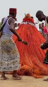 كومبو… الرقصة الإفريقية الغامضة التي يخشاها الجميع 😱 | طقوس وأسرار من قلب إفريقيا#أسرار #SHORTS