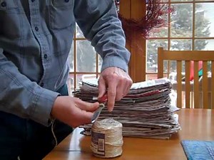 How to bundle a stack of newspapers