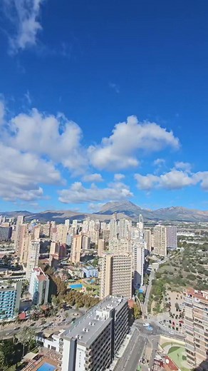 Sunny Benidorm — October 27th! ☀️ Blue skies, warm vibes, and endless views 🌴 Follow every day on YouTube 👉 Benidorm Now #Benidorm #Spain #TravelVibes #BenidormNow #CostaBlanca #SunnyDays | Benidorm Now