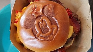 110K views · 1K reactions | Restaurants At Disney's Magic Kingdom You Need To Try | Mashed | Facebook