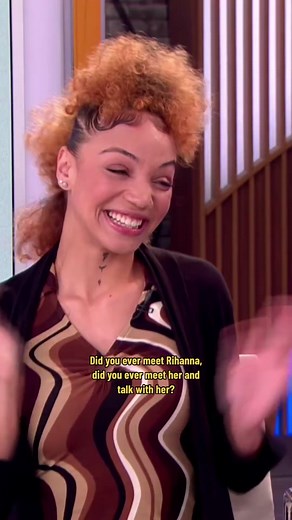 Deaf performer Justina Miles shares what Rihanna DM’d her after her viral #SuperBowl Hafltime show. #justinamiles #rihanna #halftimeshow #asl #rihannasuperbowl