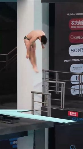 Men's 3M Diving Springboard Beautiful Amazing and the best diving