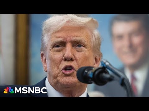 'Ridiculous statement': Dem Sen. knocks Trump's comments on furloughed federal workers