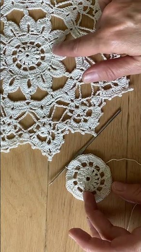 Crochet doily step by step – tutorial in shorts 16