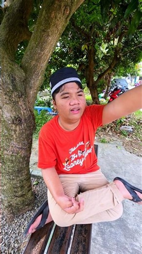 Fariz mau jajan nunggu warung buka hh #shorts