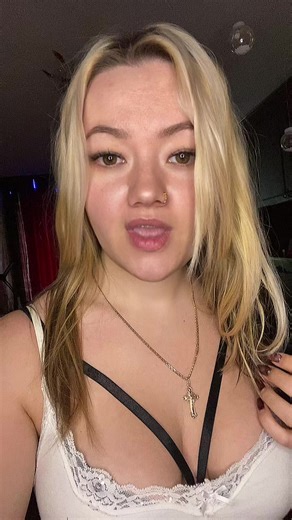 Відео користувача Олена (@start_game01) з композицією «оригинальный звук - 📿»