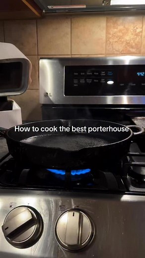 Porterhouse recipe Heat cast iron pan 5-10 min until smoking Salt steak to liking ( I only add a little molton salt no spices) Add tallow or little ghee to pan Cook steak 2-3 min a side depending on thickness Rest 5ish min Enjoy !!! #steak#porterhouse#cooking#carnivorediet #nutritioncoach #foodie #carnivore #carnivorelifestyle | Christina Ruffo