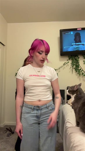 olive :) (@olivebijie)’s video of best friends