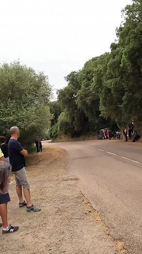 #banshee #banshee350 #yamaha #twostroke #2stroke #twostroke #moto #bike #atv #quad | ATV driving