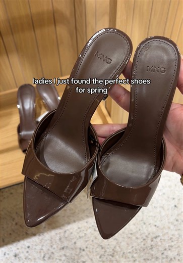 Classy Spring Mules for Women: Perfect Footwear Choice