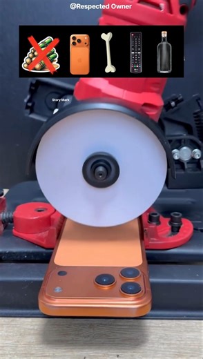 Paper vs i Phone 17 😱