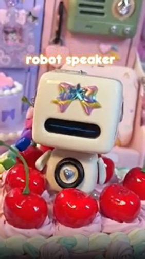 Compact Yet Powerful Robot Speaker Review