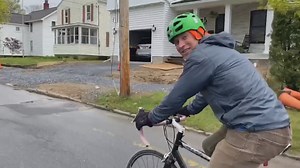 Man travels the Capital Region on bicycle to deliver 'Puzzles to the People'