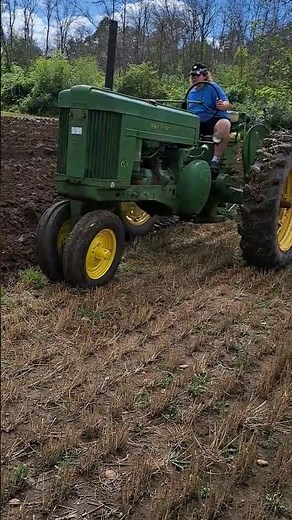 John Deere 60 plowing
