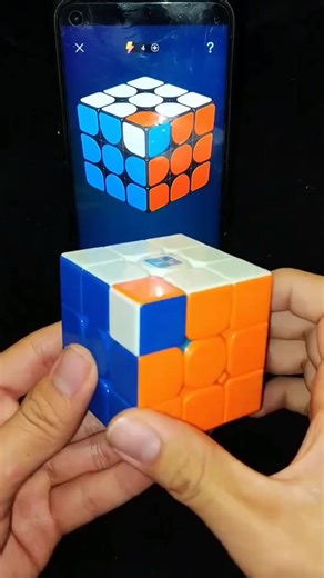 Master Corner Flips in Rubik's Cube: Best Method 2025