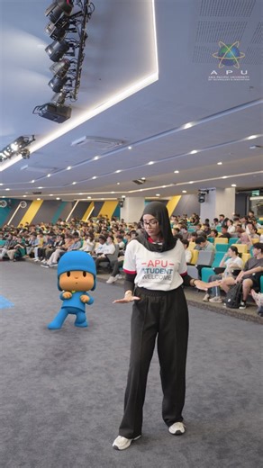 Caught our Student Ambassadors doing the Pocoyo trend? 👀 Find them on campus and ask them anything! #Pocoyo #APUNovemberIntake2025 #studentwelcome #studentambassador #apustudentambassadors #APUStudents #apumalaysia #APU #AsiaPacificUniversity #StudyMalaysia #CampusVibes #university #universitymalay | Asia Pacific University of Technology & Innovation - APU